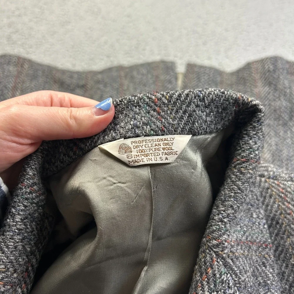 Vintage Harris Tweed Blazer Mens 40R Handwoven Wool Herringbone Sport Coat Gray